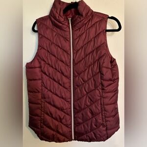 So Authentic American Heritage Womens Junior Sz L Burgundy Puffer Vest Polyester